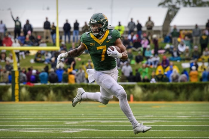 Baylor Bears running back Abram Smith (7) runs against Texas Tech. Mandatory Credit: Jerome Miron-USA TODAY Sports